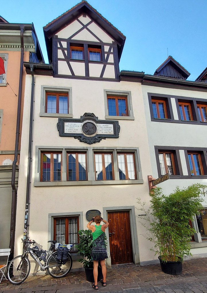 3.den - Švýcarsko i Německo - z kempu ve Winterthuru do Konstanz  -  Konstanz - Husův dům