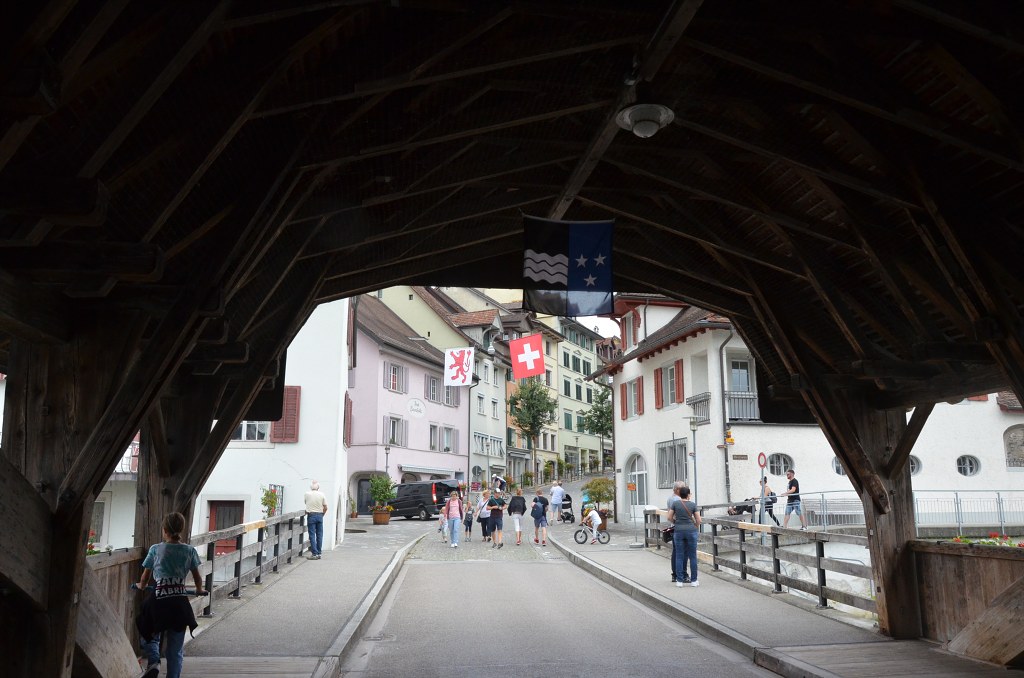 2.den - Švýcarsko z kempu u Sursee přes Zürich do Winterthuru - Bremgarten